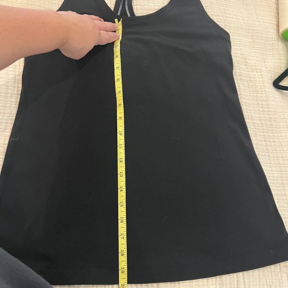 Lululemon Racer Back Tank Top in Black in Size L - Picture 5 of 9